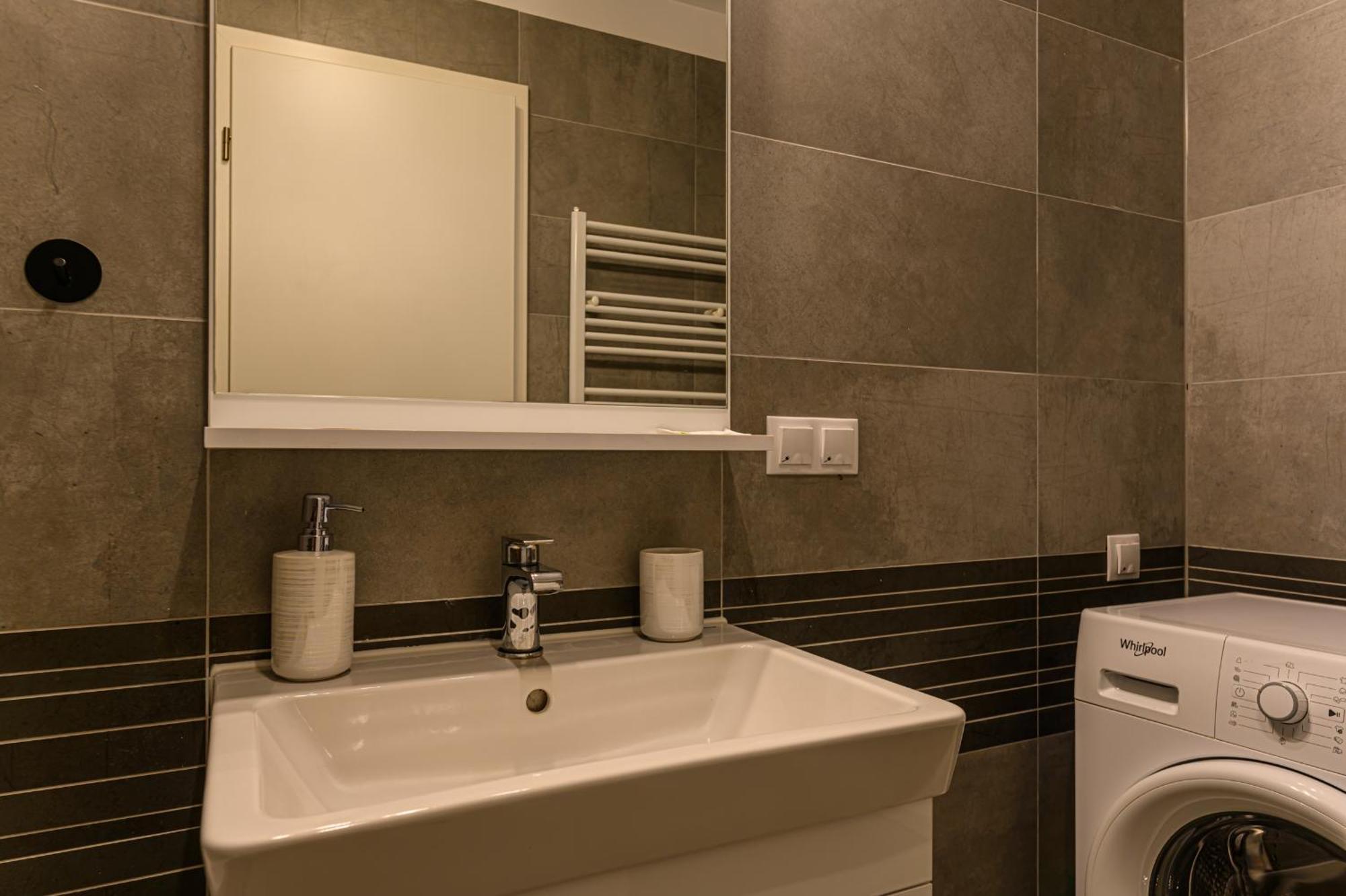 Coresi Studio Avatar Brašov Exteriér fotografie